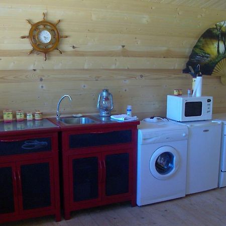 Le Chalet Des 4 Saisons Panzió Mers-sur-Indre Kültér fotó